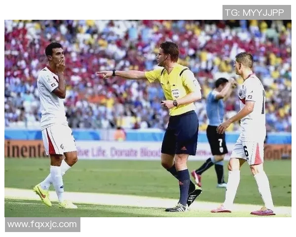 足球明星独特手势解析助你理解场上精彩瞬间 足球明星独特手势解析助你理解场上精彩瞬间