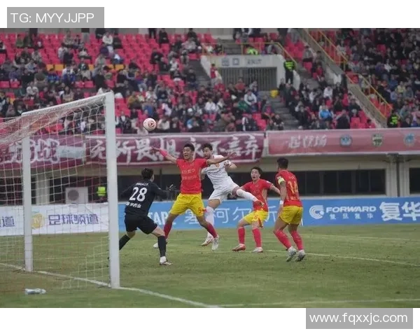 重庆乒乓球队战术引发热议球迷与专家的不同看法与分析 重庆乒乓球队战术引发热议球迷与专家的不同看法与分析