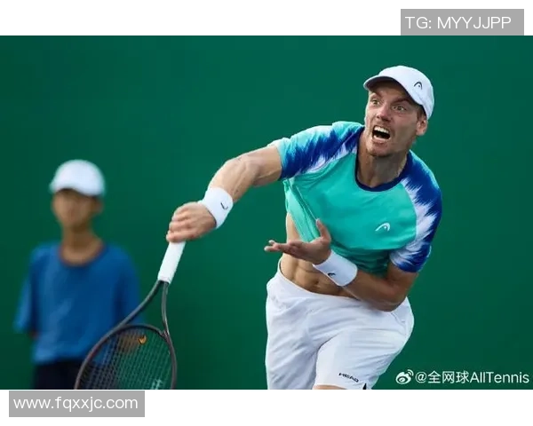 重庆网球队在大师赛中的实力展现与未来发展潜力分析 重庆网球队在大师赛中的实力展现与未来发展潜力分析